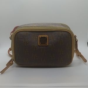 Dooney & Bourke crossbody bag